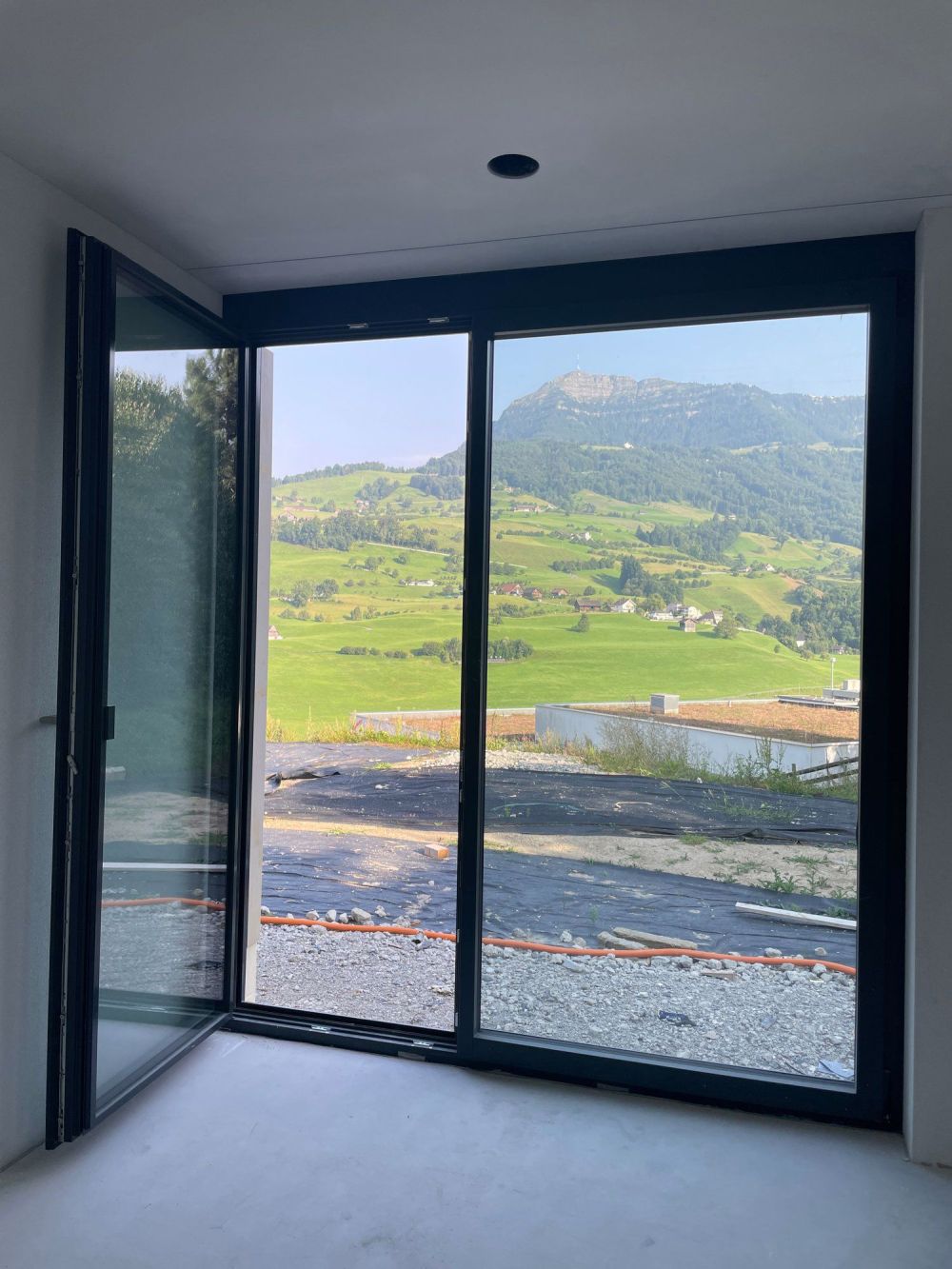 Neubau-EFH 22 mit unverbaubarer Rigi-Sicht (im Bau) - Bild 5