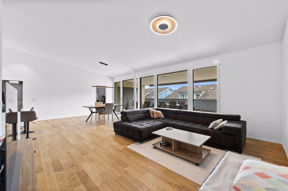 Exklusive 3.5-Zimmer Attikawohnung in Nebikon - Bild 1