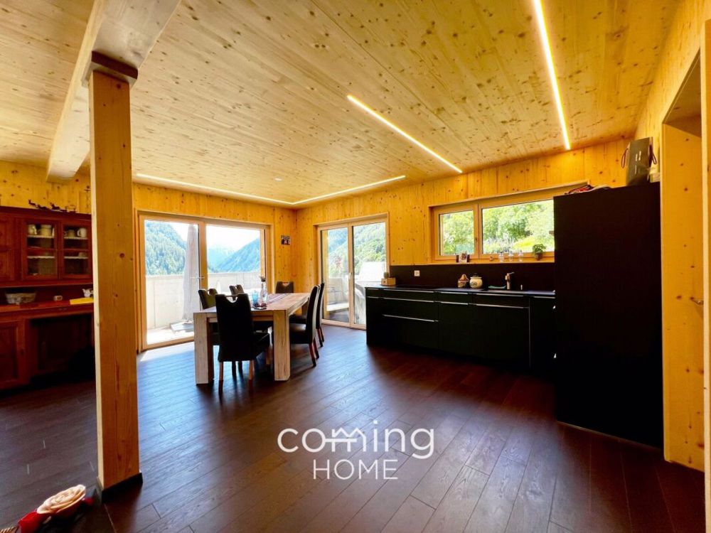 Nachhaltig wohnen in Ferden - Vollholzhaus zur Miete mit Alpenblick - Bild 1