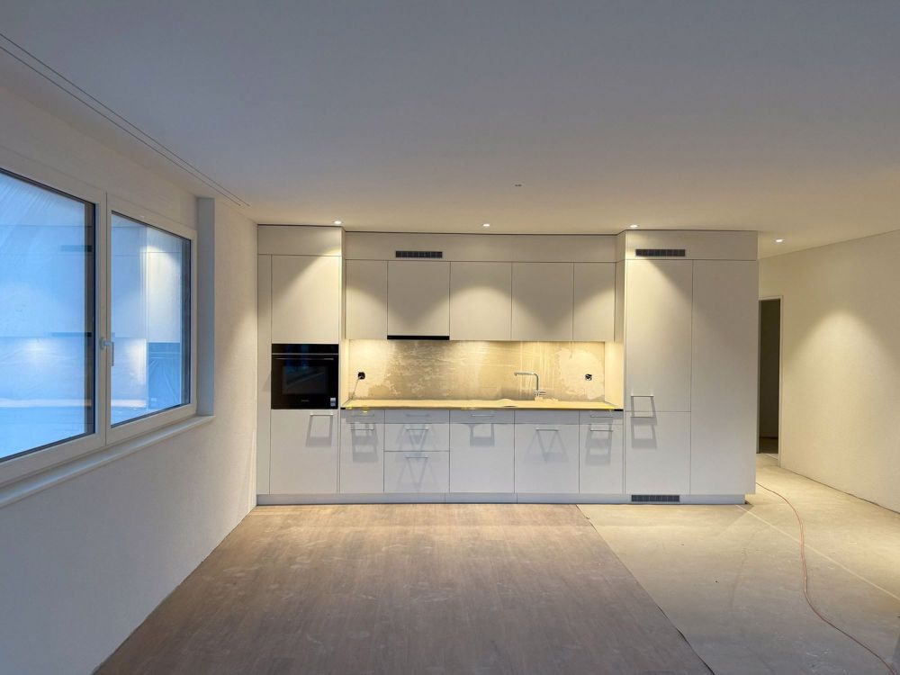 Eleganter Erstbezug: Neubauwohnung mit luxuriösen Details in Schaffhausen - Bild 1