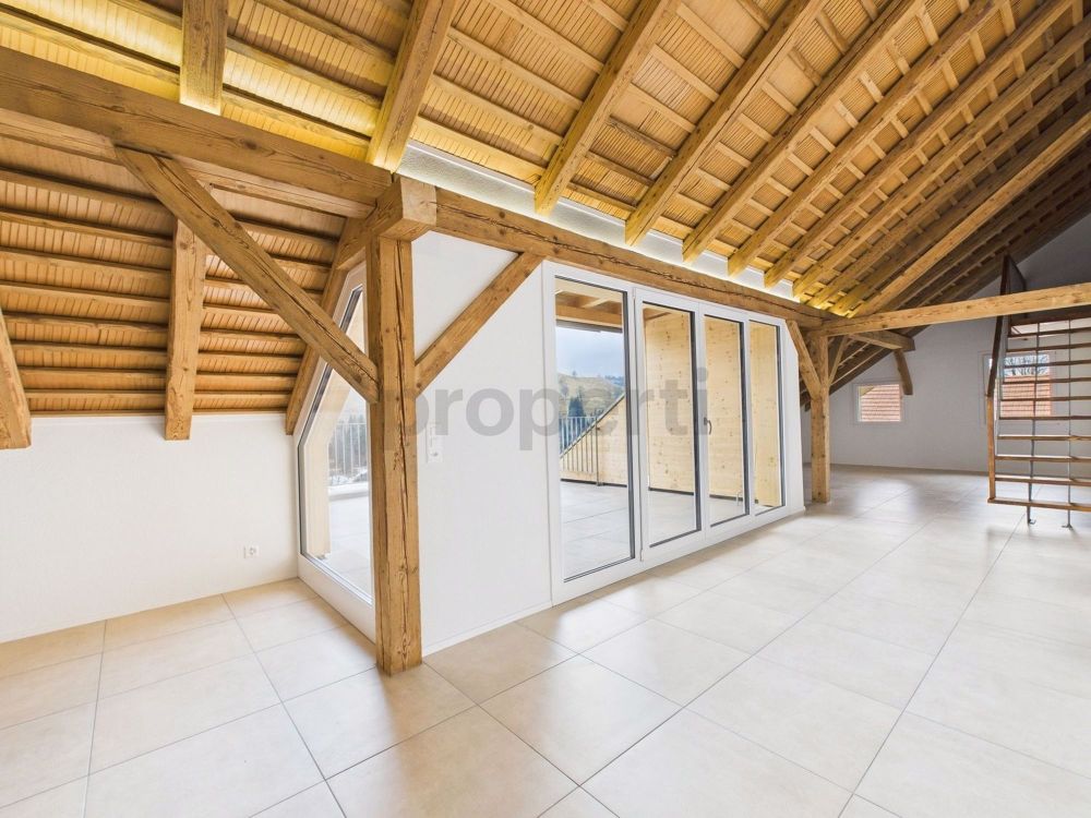 Attraktive Attikawohnung mit grossem Balkon in Eriz, Kanton BE - Erstvermietung - Image 2