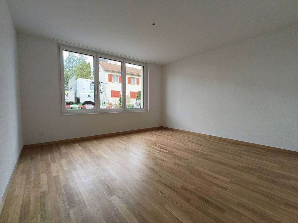 Erstvermietung einer 3.5 Zimmerwohnung in ruhigem Wohnquartier - Schlafzimmer.png