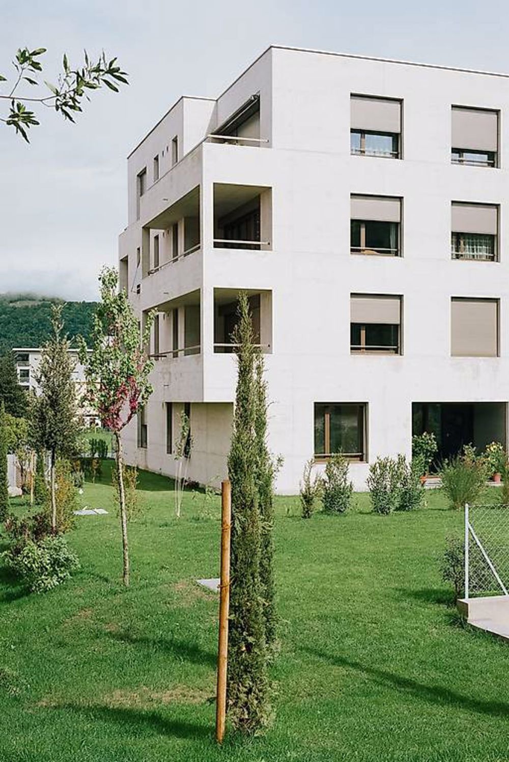 Bilocale attico in un elegante edificio nuovo - Bild 12