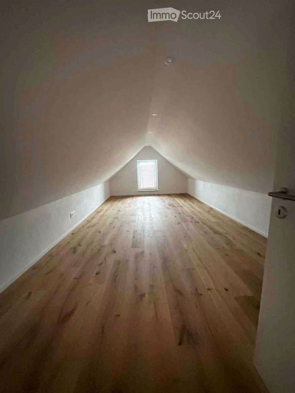4.5 Zimmer Dachwohnung in Küttigen - Bild 10