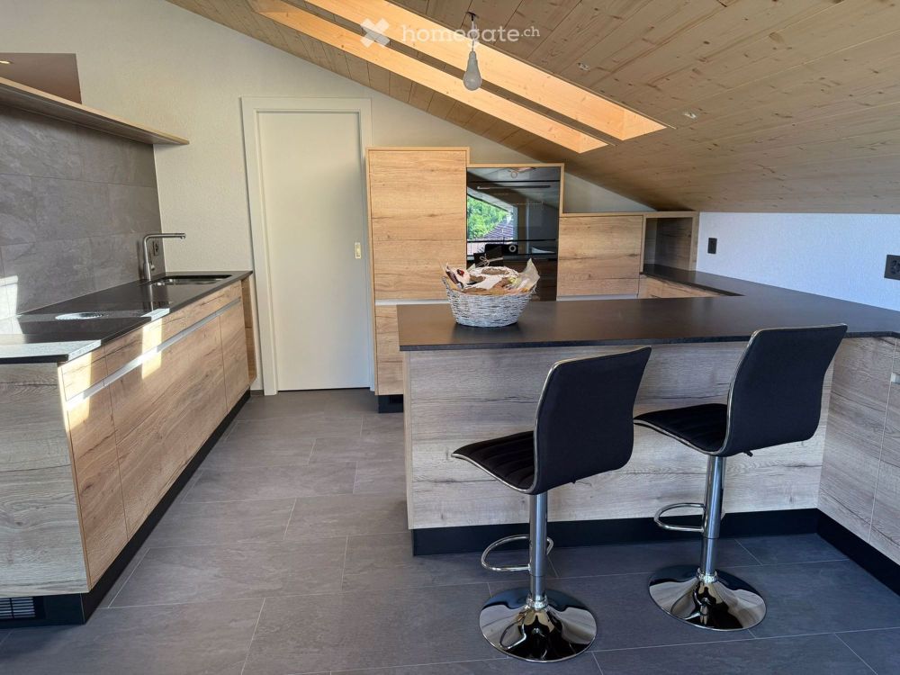 Erstvermietung: Moderne 3.5-Zimmer-Wohnung mit grosser Terrasse in Hofstetten b. Brienz - Bild 1