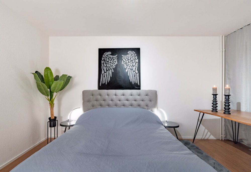 Moderne 2.5-Zimmer-Wohnung mit Balkon in Bern Längasse - Bild 3