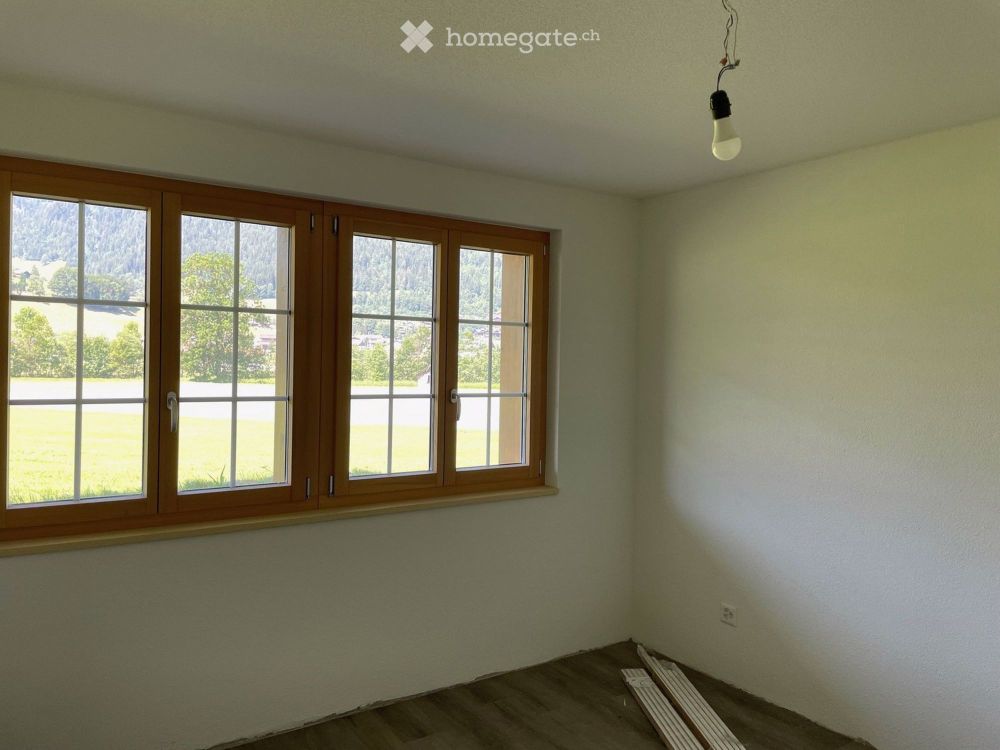 Neue, sonnige, ruhige 3-Zimmer-Wohnung mit Terrasse und Bergblick - Bild 7