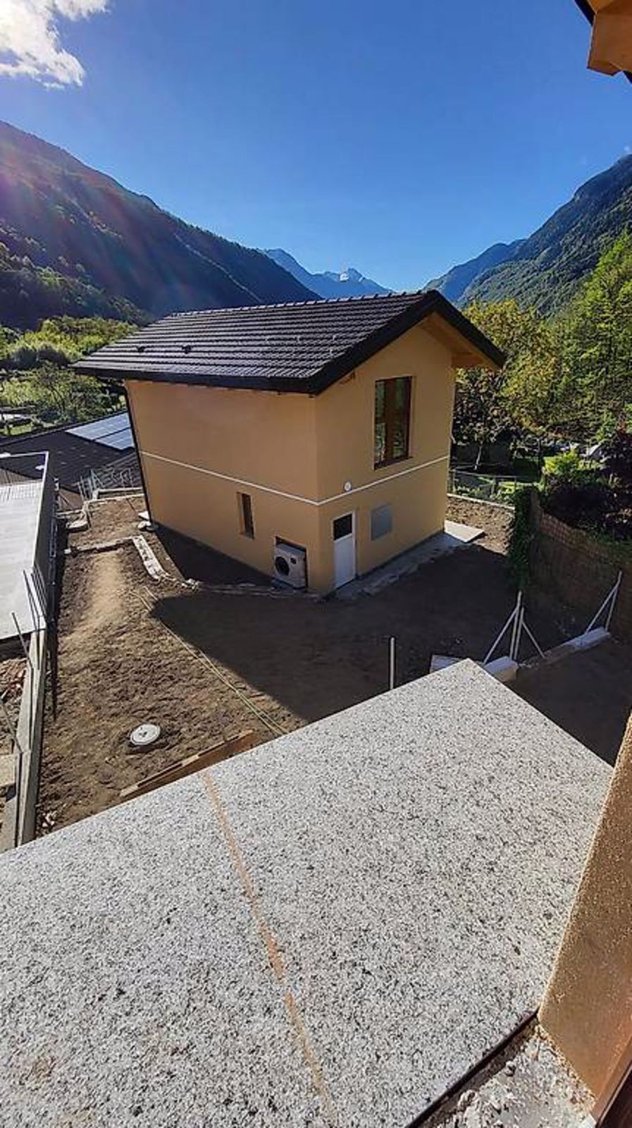 Moderne Villa mit Garten zu vermieten - Bild 4