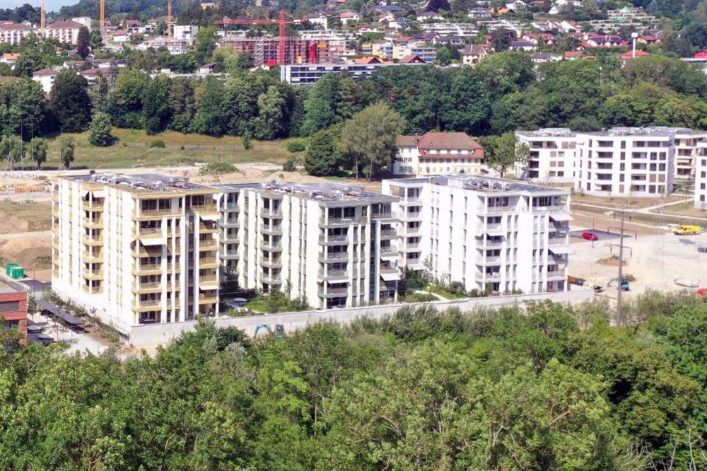 Zu vermieten in Marly: Neues 2.5-Zimmer-Apartment im letzten Stock mit freier Sicht - Bild 8