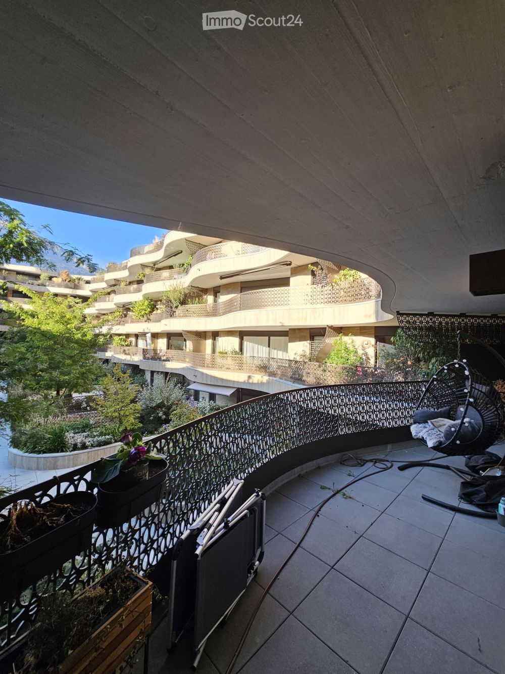 Moderne 4.5-Zimmer-Neubau-Wohnung mit Balkon in Chur - Bild 2