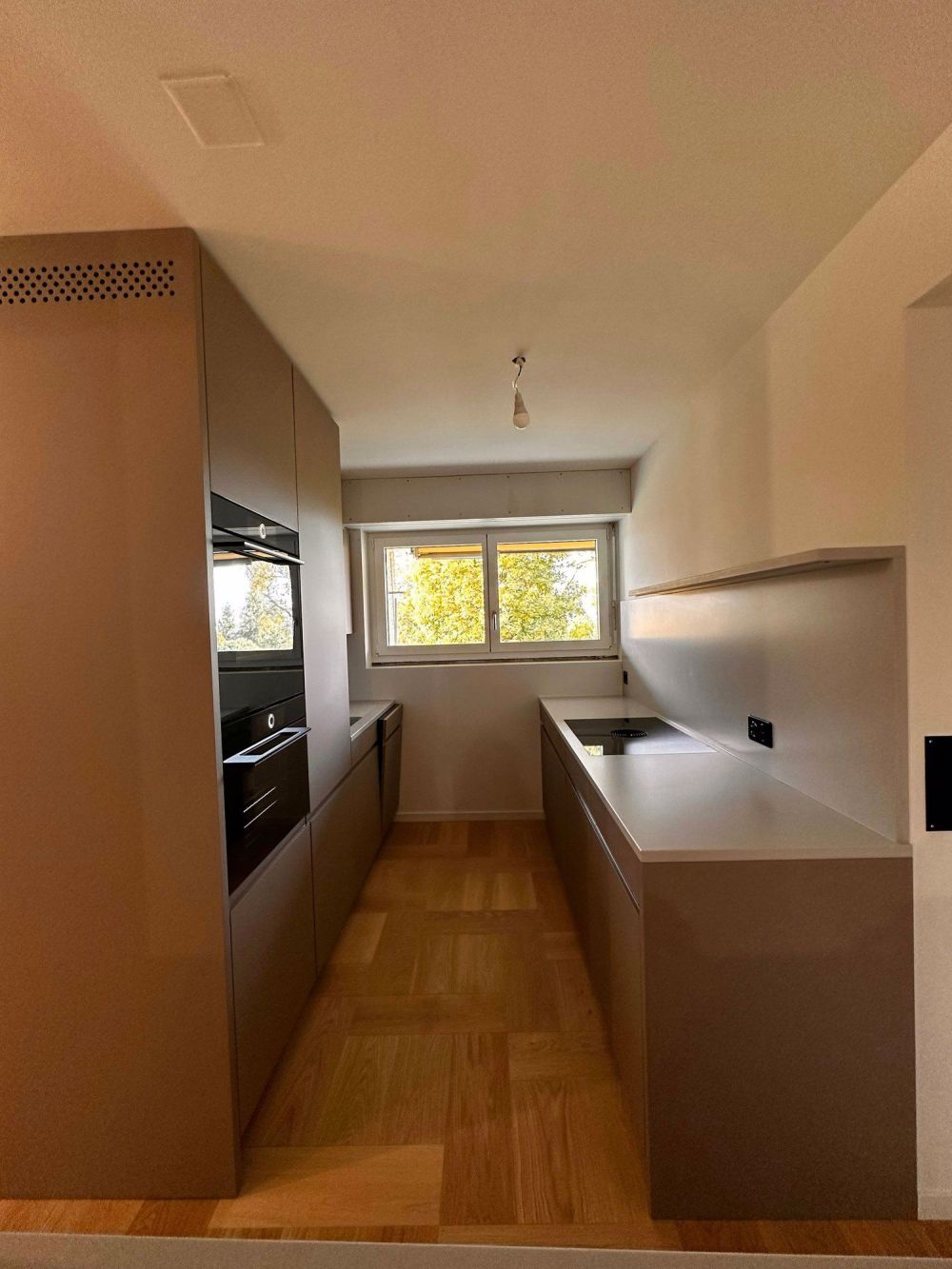 Erstvermietung - Stylische 3-Zimmerwohnung am Züriberg - Bild 3