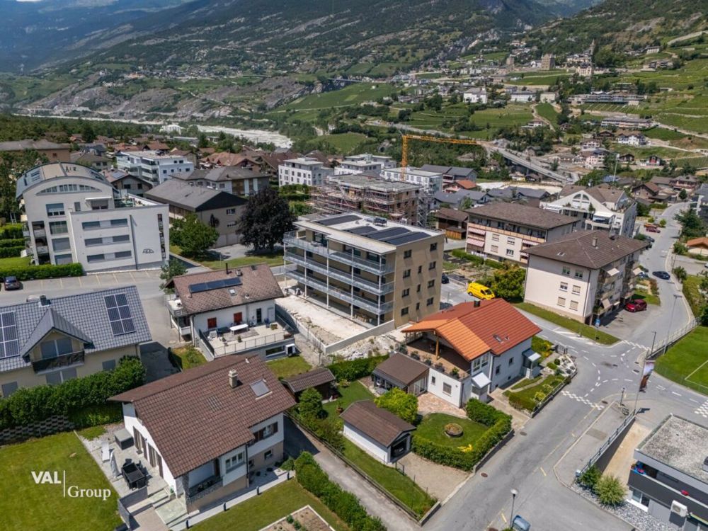 Moderner und grosszügiger Wohntraum - Bild 1