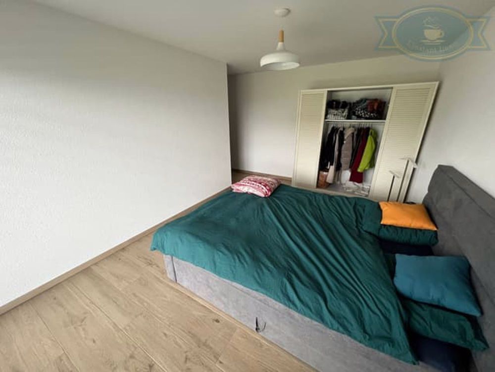 Grand appartement de 5.5 construit récemment à Bassecourt - Bild 1