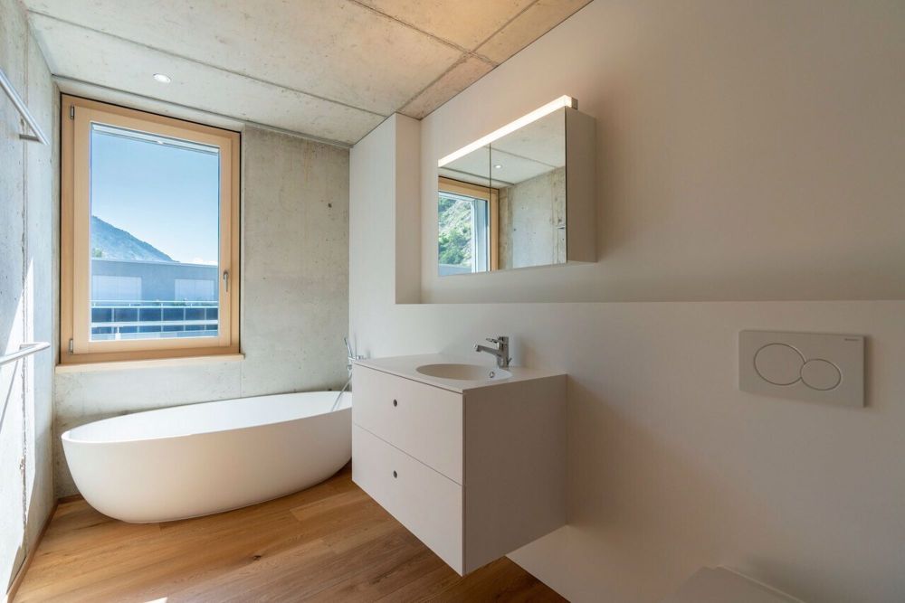 Erstbezug 5.5-Zimmer-Wohnung in naturbelassenem Quartier - Bild 4