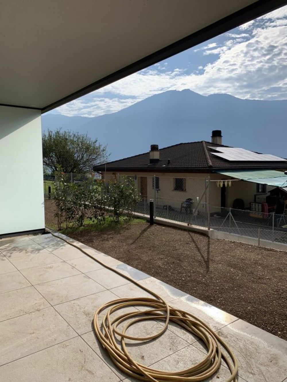 Appartamento di 1.5 locali con giardino a Comano - Bild 5