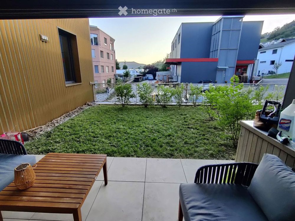 Nachmieter für moderne Erdgeschosswohnung in Gelterkinden mit Garten und Waschmaschine per 01.09.25 - Bild 2