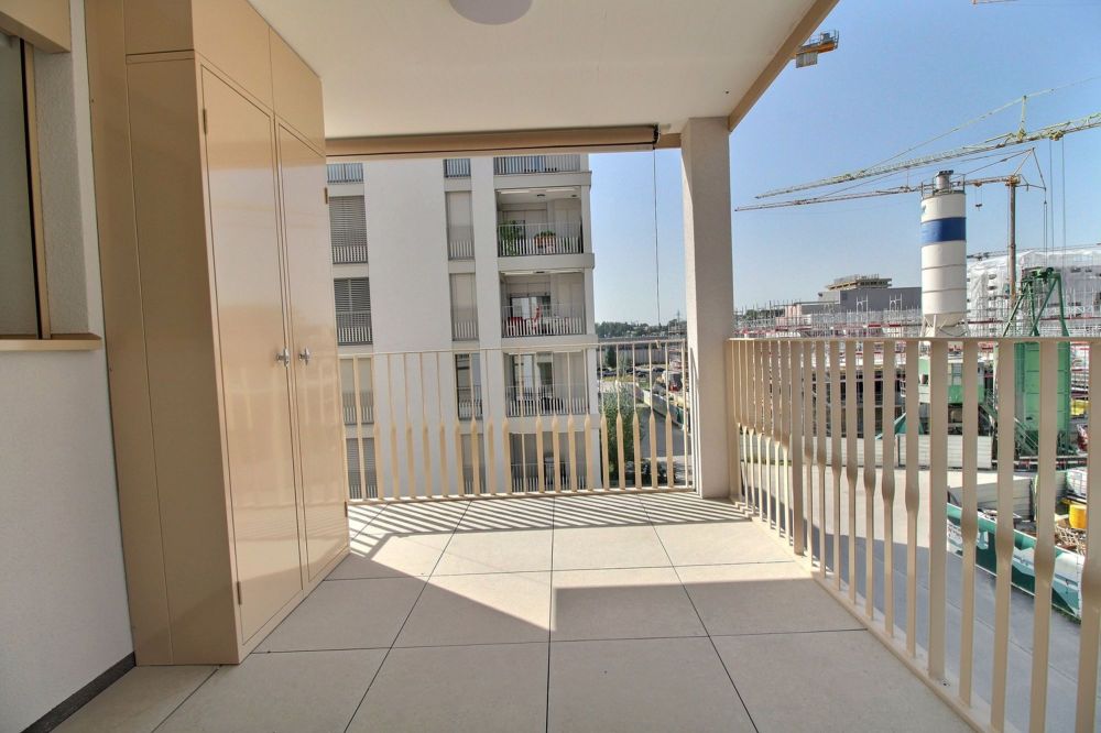 Prächtige 4.5-Zimmer-Wohnung zur Miete in Marly - Balcon 2