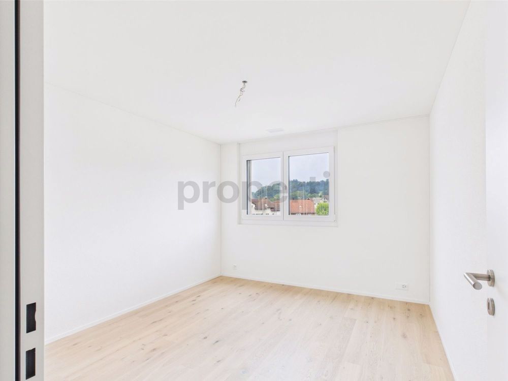 Moderne 4.5-Zimmer-Wohnung im familienfreundlichen Quartier in Gommiswald - Image 4