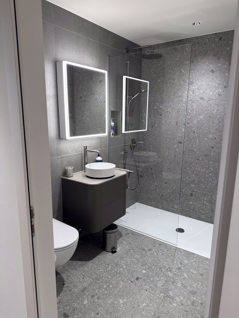 Moderne Wohnung im beliebten Seefeld-Quartier - Bild 9