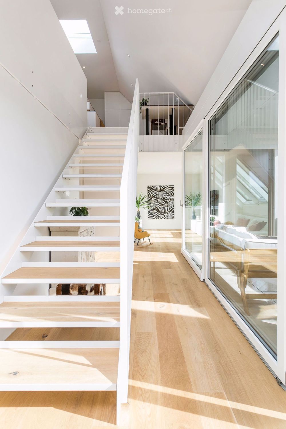 Nicht alltägliche, exklusiv ausgebaute Attika-Duplex-/Maisonette-Wohnung mit viel Charme - Bild 11