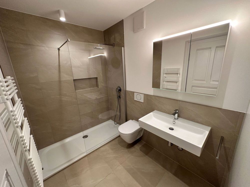 Erstvermietung nach Sanierung | Moderne 3.5-Zimmer-Wohnungen mit Balkon - Bild 4