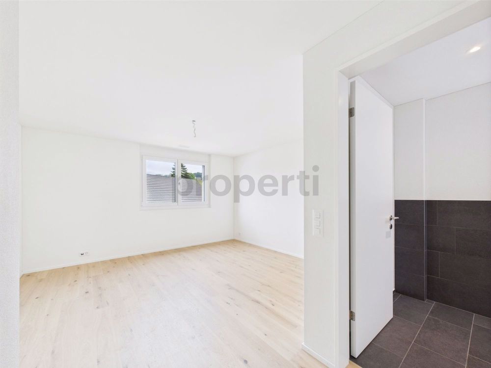 Moderne 4.5-Zimmer-Wohnung im familienfreundlichen Quartier in Gommiswald - Image 3