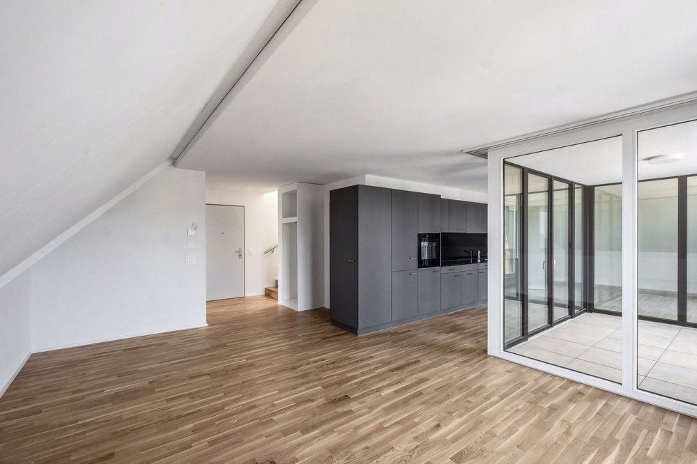 Charmante, grosszügige Dachwohnung - Bild 3