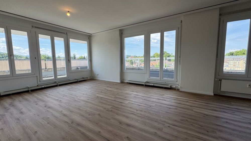 TOP Sanierte Moderne 4.5 Zimmer-Wohnung mit Fantastische Panoramaaussicht auf ganz Bern - Bild 4