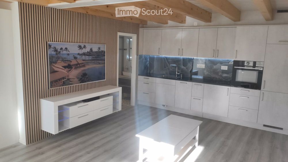 Wohnung im Designstil und gut renoviert in ruhiger Lage - Bild 1