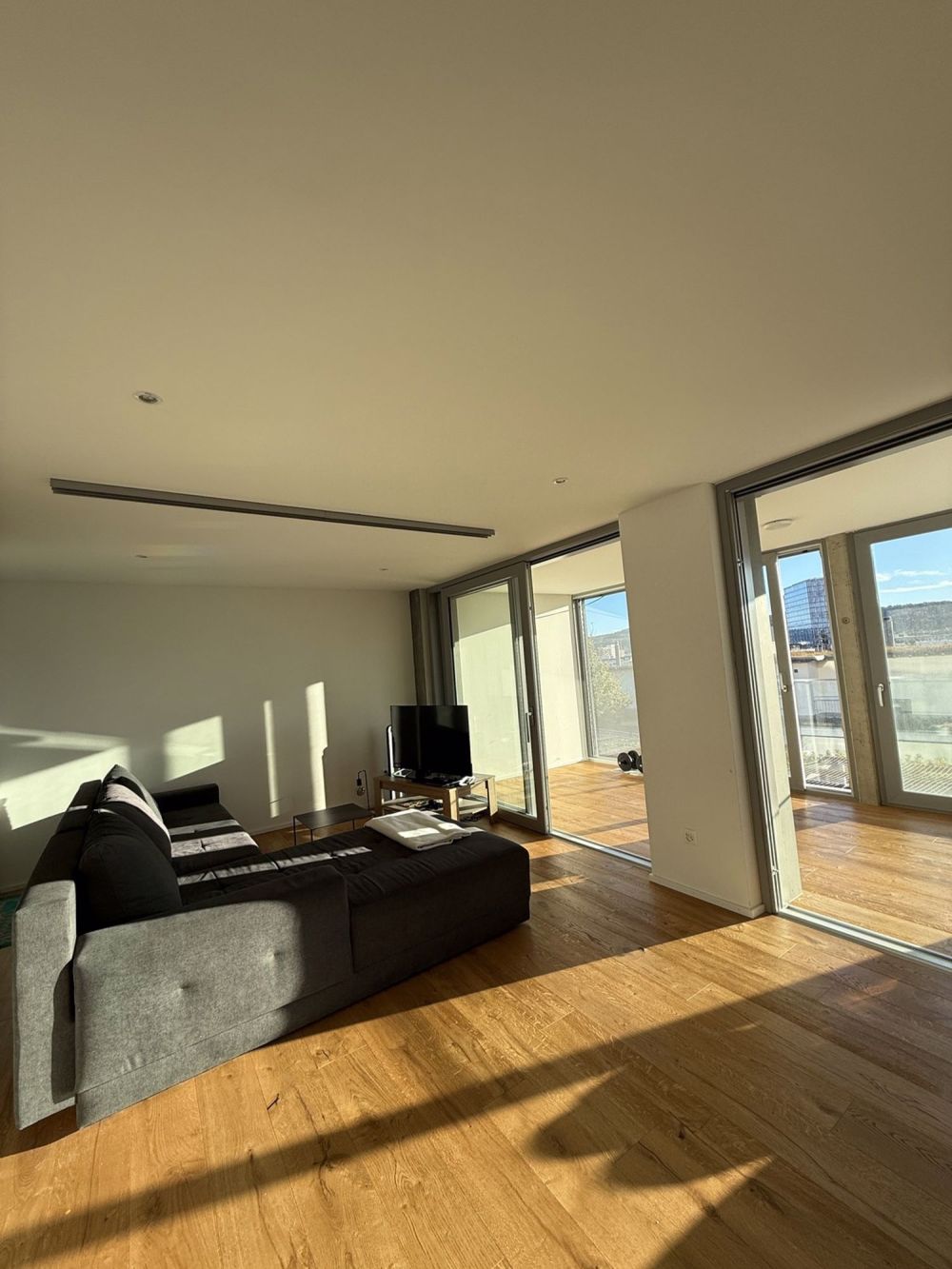 Moderne 2-Zimmer-Wohnung - BEFRISTED für 1 Monat - Bild 1