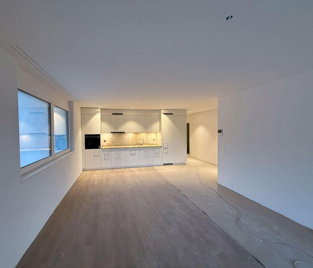 Eleganter Erstbezug: Neubauwohnung mit luxuriösen Details in Schaffhausen - Bild 2