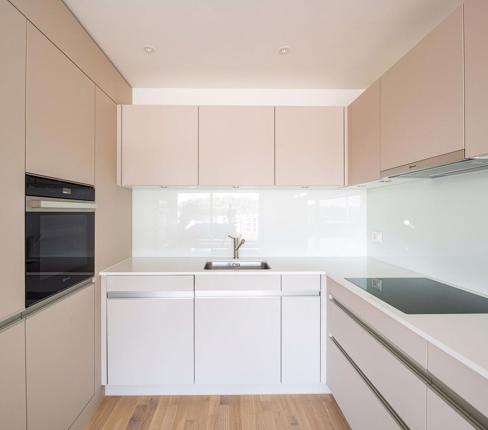 Schöne moderne 2.5 Zimmer-Wohnung in Neuhausen! - Bild 3