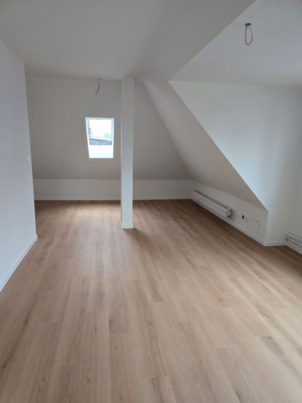 Helle 2½-Zimmer-Neubauwohnung im Dachgeschoss - Bild 4