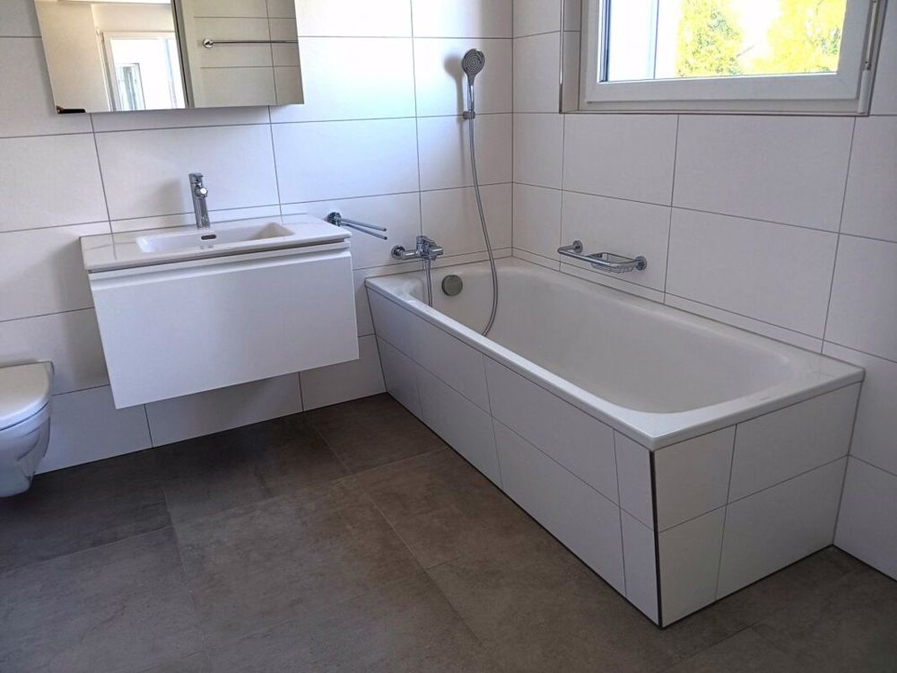 Erstbezug: Stilvolle 3.5-Zimmer-Wohnung im 1. OG - Bild 5