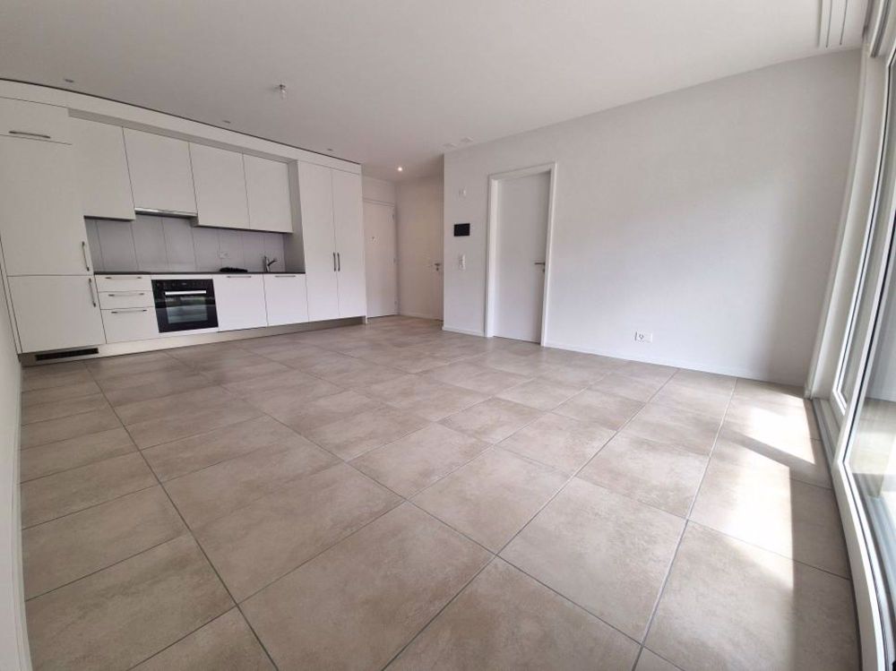 Spacieux appartement neuf de 2.5 pièces au 3ème étage avec grand balcon - Bild 2