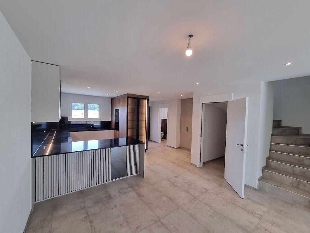 Modernes Reihenhaus in grüner Umgebung - Bild 2