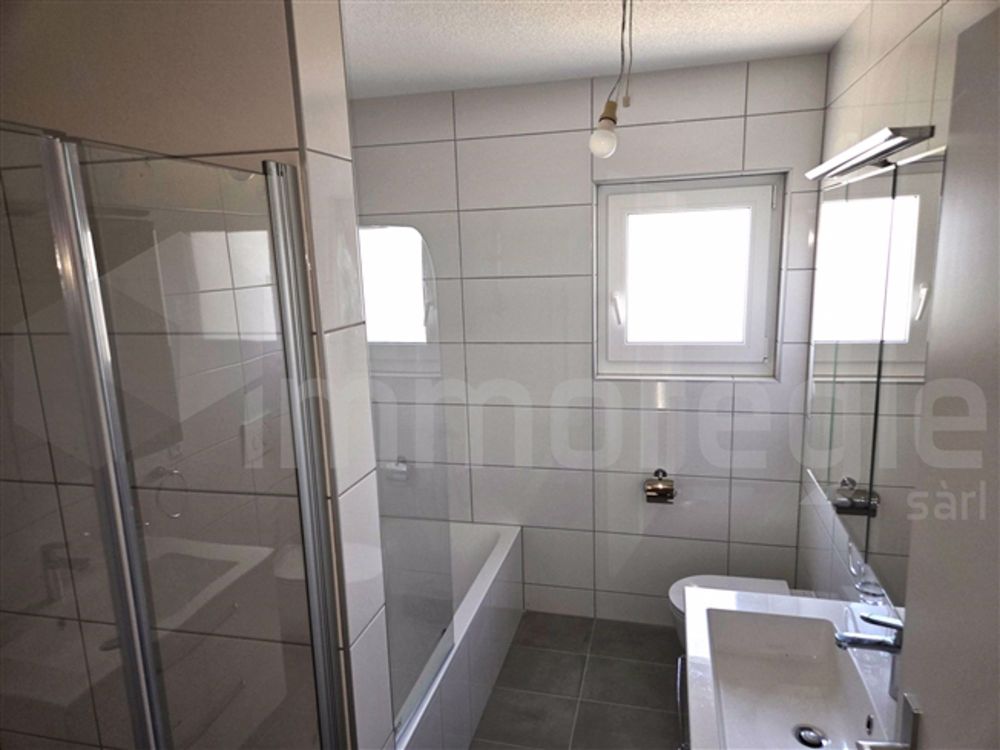 Zu vermieten Wunderschönes 5.5 Zimmer-Reihenhaus nahe EPFL und See - Bild 1