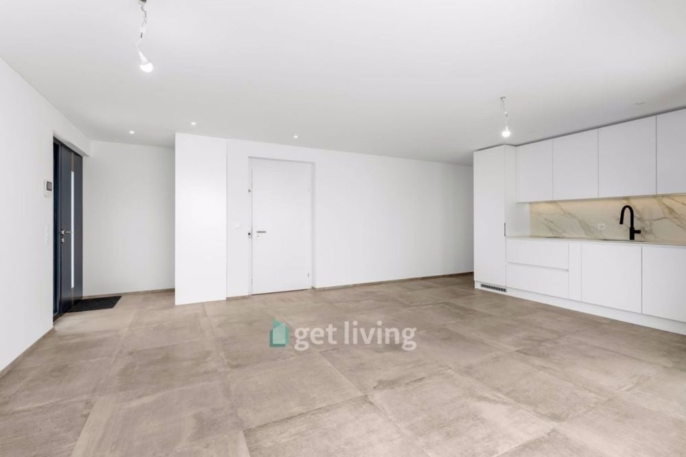 NEUBAU AN TOP LAGE (WHG-C) MIT GROSSZÜIGIGER SITZTPLATZ 40 m2 & EIGNE WASCHKÜCHE UND KELLER (17,4 m2) - Bild 2