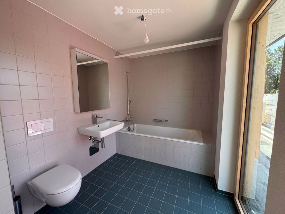 Erstvermietung 4.5-Zimmer-Attikawohnung im 7.OG mit grosser Terrasse mitten in der Stadt - Bild 5