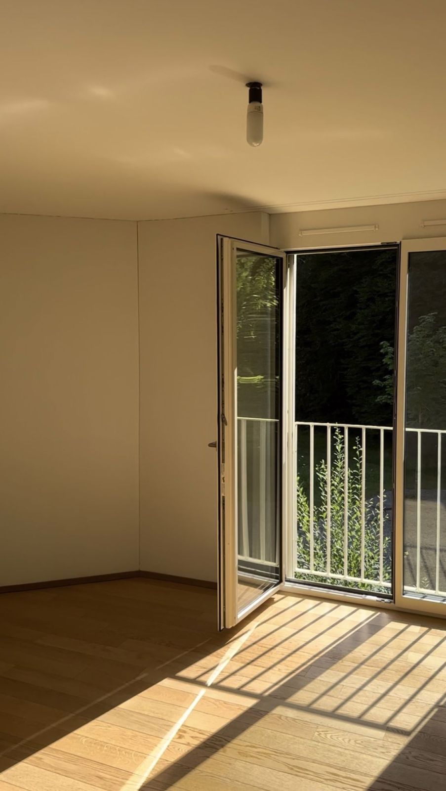 Moderne 4.5 Zimmer Neubau Wohnung in Perlen - Bild 3