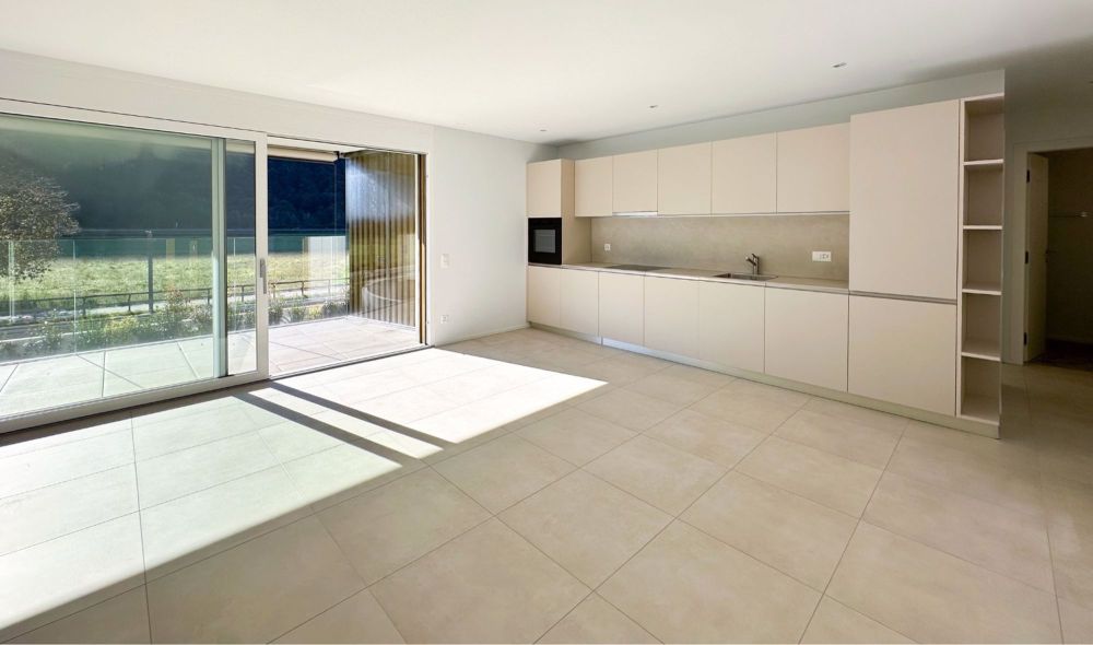 ELEGANTES 2.5-ZIMMER-WOHNUNG MIT TERRASSE IN LUMINO (TI) - Bild 4