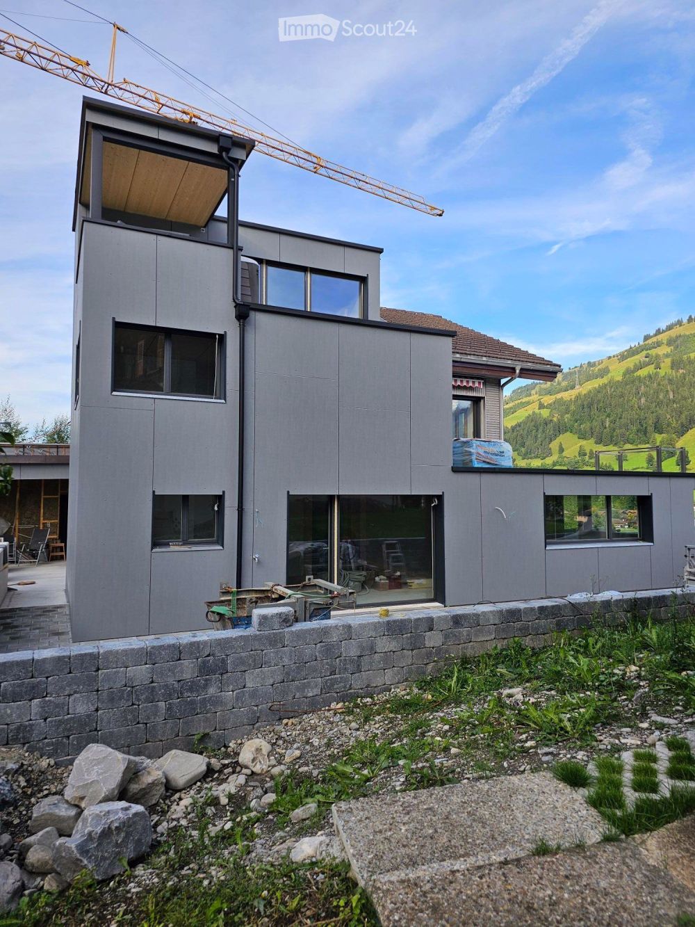 Moderne 4.5-Zimmer-Neubau-Wohnung in Frutigen - Bild 4