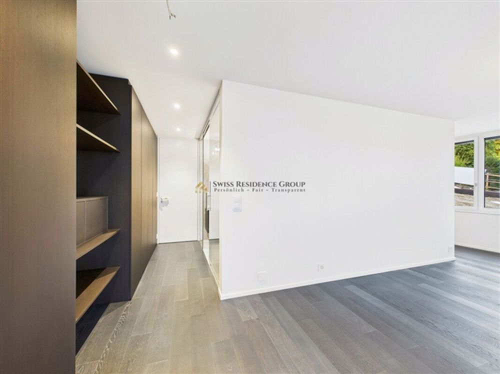 Privilegiert wohnen am Zürichsee mit 5.5-Zimmer-Residenz mit Privatpool, Garten, See-und Bergsicht - Bild 11