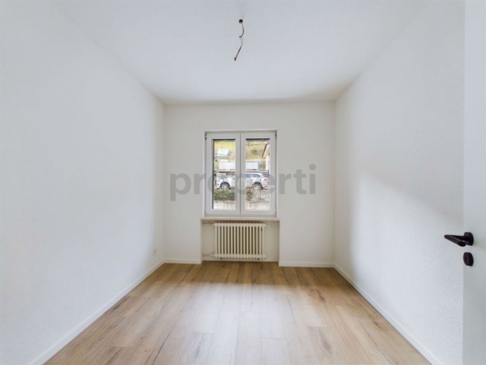 Frisch Sanierte Hochparterre-Wohnung sucht neuen Mieter - Bild 7