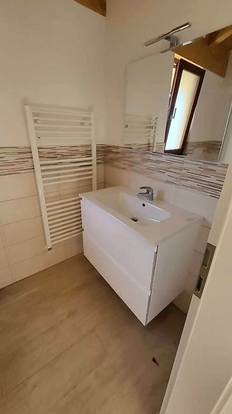 Moderne Villa mit Garten zu vermieten - Bild 6