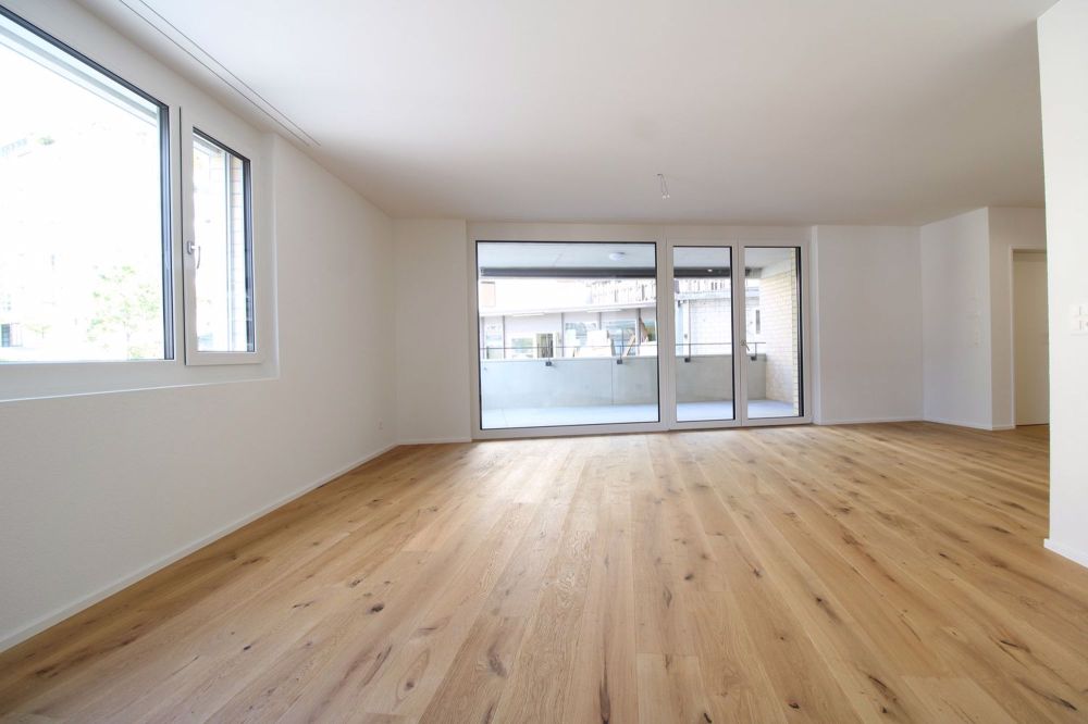 Grosszügige 4.5-Zimmerwohnung mit Balkon und hohem Wohnkomfort - Bild 3