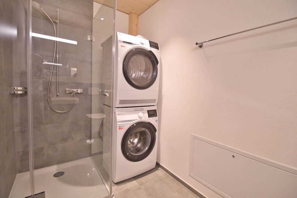Erstvermietung 3.5-Zimmer-Attika-Wohnung mit grosser Terrasse und Sitzplatz - Bild 11