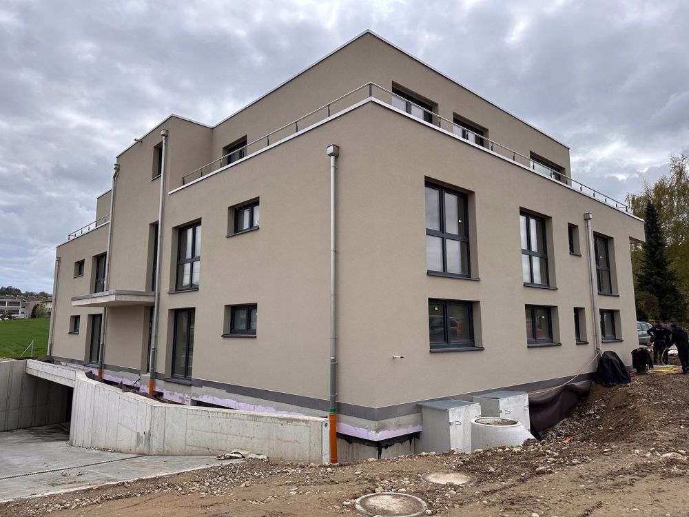 Moderne, neue 4.5-Zimmer-Erdgeschosswohnung in Huttwil für Erstbezug bereit - Bild 3