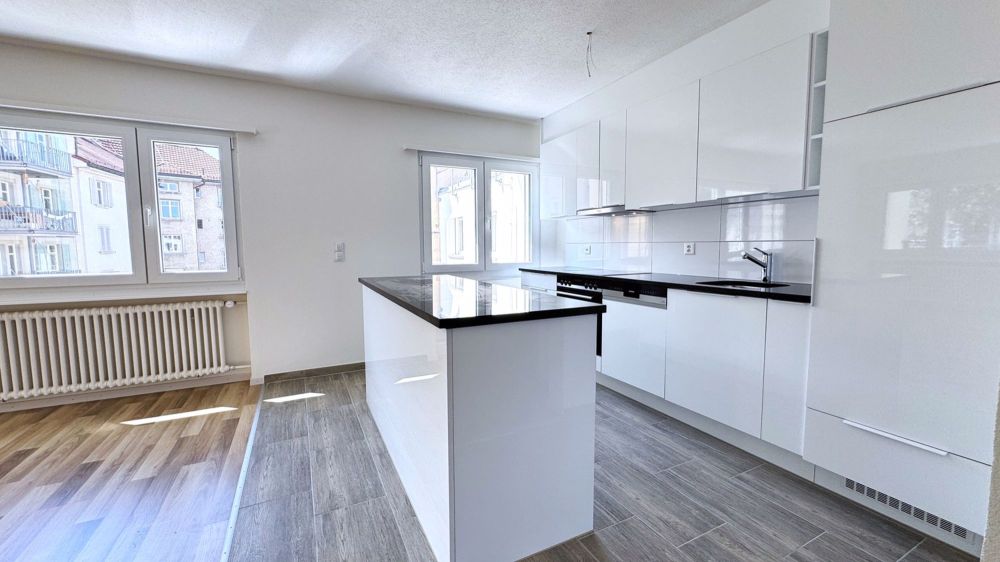 Erstvermietung nach Sanierung! Moderner 4.5 Zimmerwohnung mit Balkon in St. Gallen - Bild 4