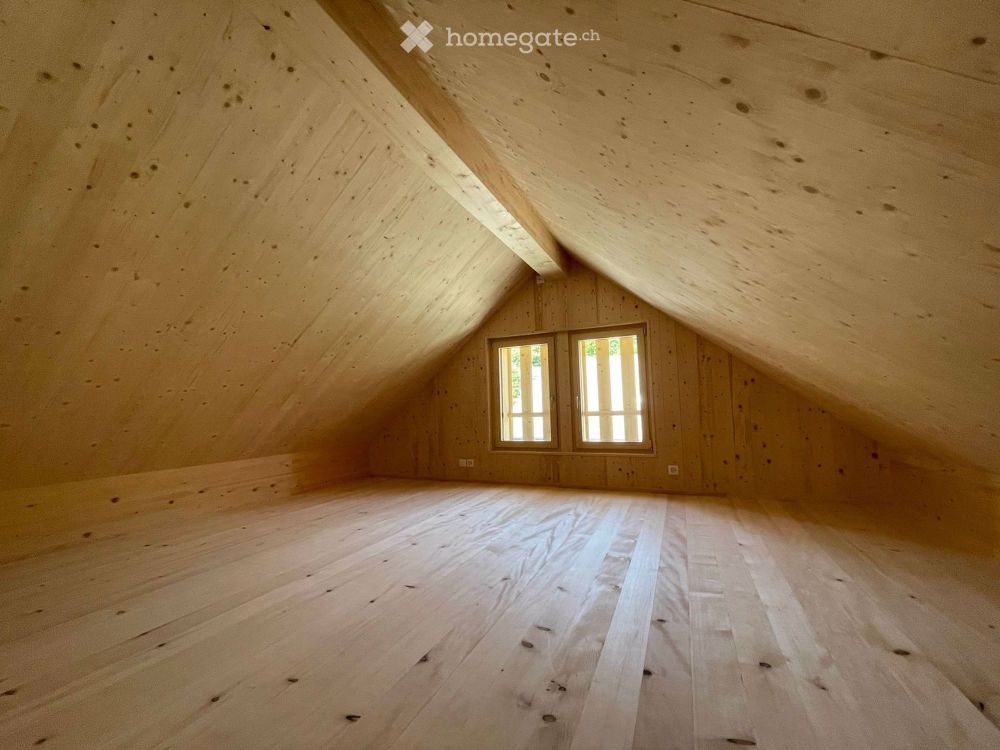 Sehr schöne 3.5-Zimmer Dachwohnung (2.5 + Galerie) in Massivholzbauweise - Bild 5